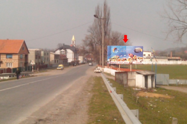 Щит 6x3,  Трасса Н-09 Рогатин-Мукачево, съезд с моста,  в районе базара